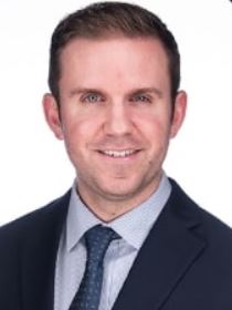 Dr. Curtis Budden is a plastic surgeon in Edmonton specializing in both pediatric plastic surgery at the his clinic in the Stollery, and in adult plastic surgery.